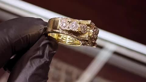 10K Yellow Gold Mens Diamond Ring