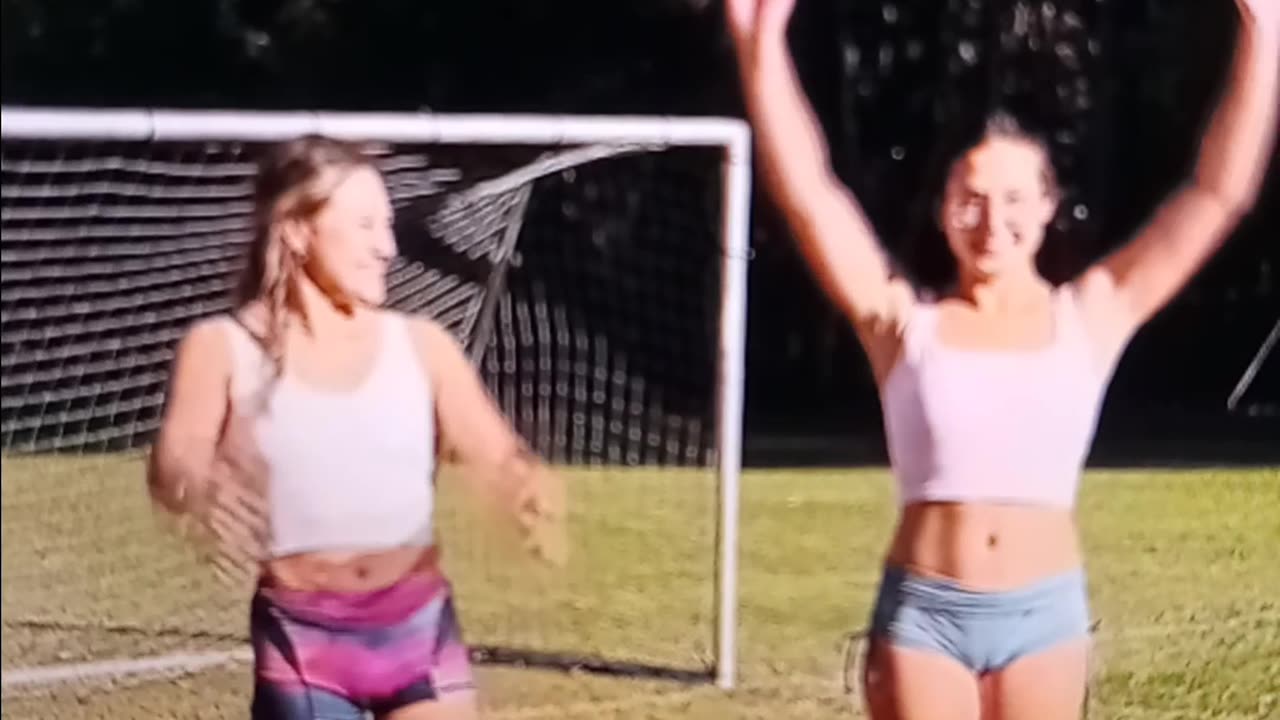 Handstand competition