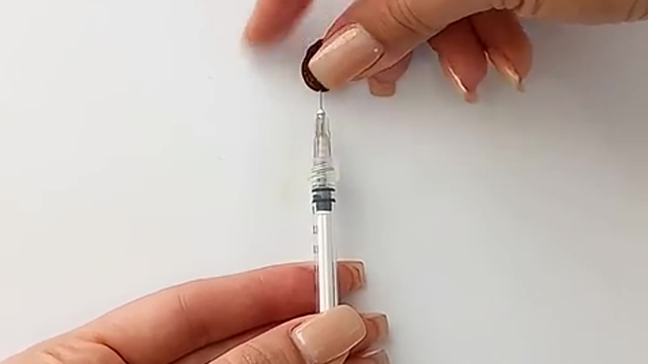 This Syringe Trick Will Surprise You!