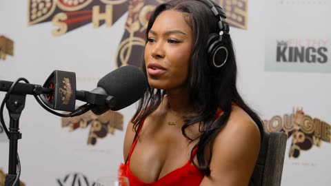 Nadia Jay - What Really Arouses Me Is When A Man Inserts The Head Of The Jock 🍆 Before Penetration🤪