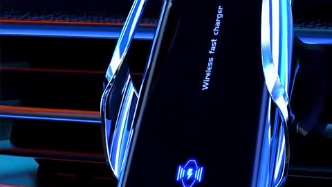Car Phone Holder Wireless Charger 15W Fast Charging Station