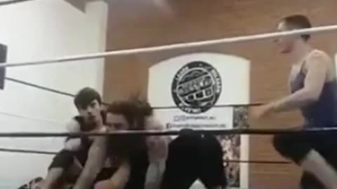 #professionalwrestling #prowrestling #Wrestling #WWE #AEW #TNA #follow #share #fyp #TikTok #Shorts