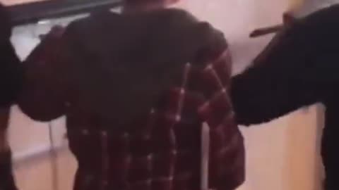 Boy defends himself after getting slapped by a girl