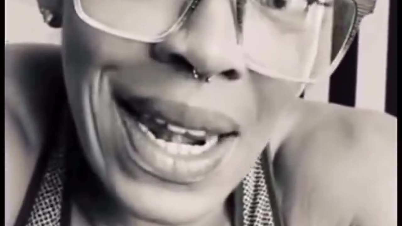 That laugh kills me🤣 🤣🤣🤣🤣