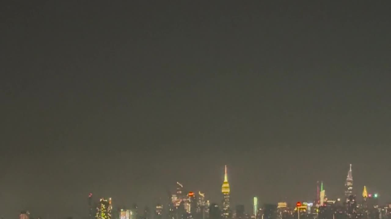 🤯🛸 Shocking Unidentified Flying Objects Spotted Over Brooklyn! | TheTruthAbove