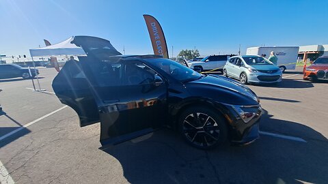 Electric Cars at the Phoenix electric vehicle car show. #EV #cars