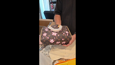 Lisa take 2 unboxingmystery.com