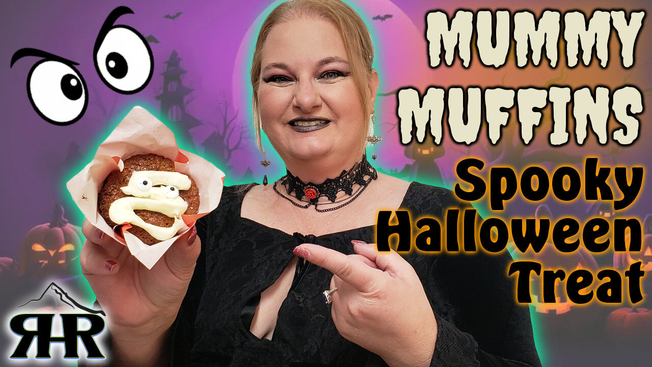 Mummy Blueberry Muffins 🧁👀 Spooky Halloween Treat Made Fun!