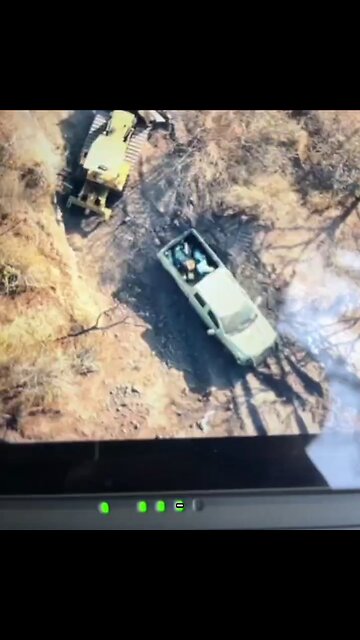 🇲🇽 🏹 🎬 The Mexican cartel Cárteles Unidos hits another artel with drones