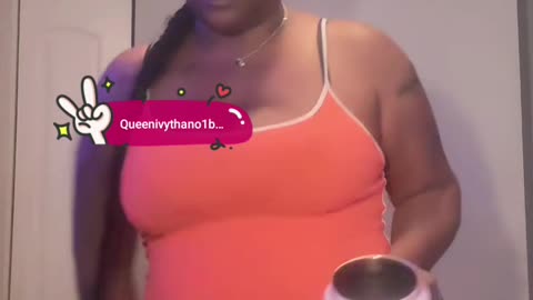 QUEENIVY SUNDAY MONEY DANCE
			