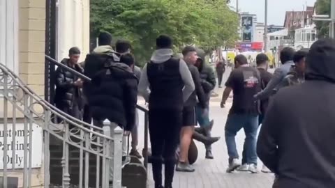 Gangs of Migrants attack British teenagers walking alone in Middlesbrough.