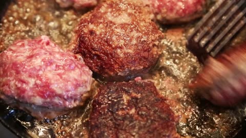 Cupcakes for Dinner — Meatloaf + Potato Frosting