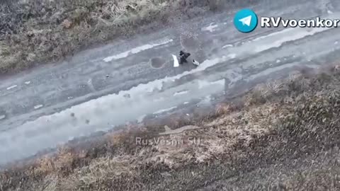 Questo con i soldi delle nostre tasse . Italia sempre dalla parte sbagliata