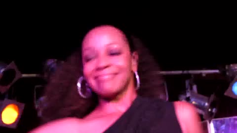 En Vogue, You Don't Have To Worry Lies, BB King Blues Club, NYC 6-24-10 (HD)