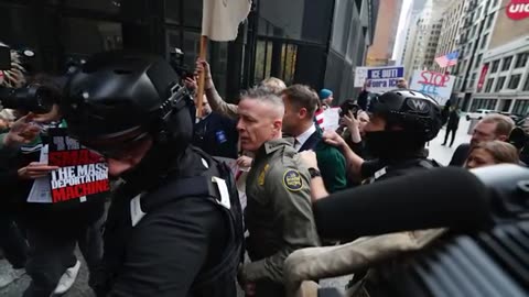 🚨Federal Judge Just HUMILIATED Trump's ICE With BRUTAL NEW Ruling