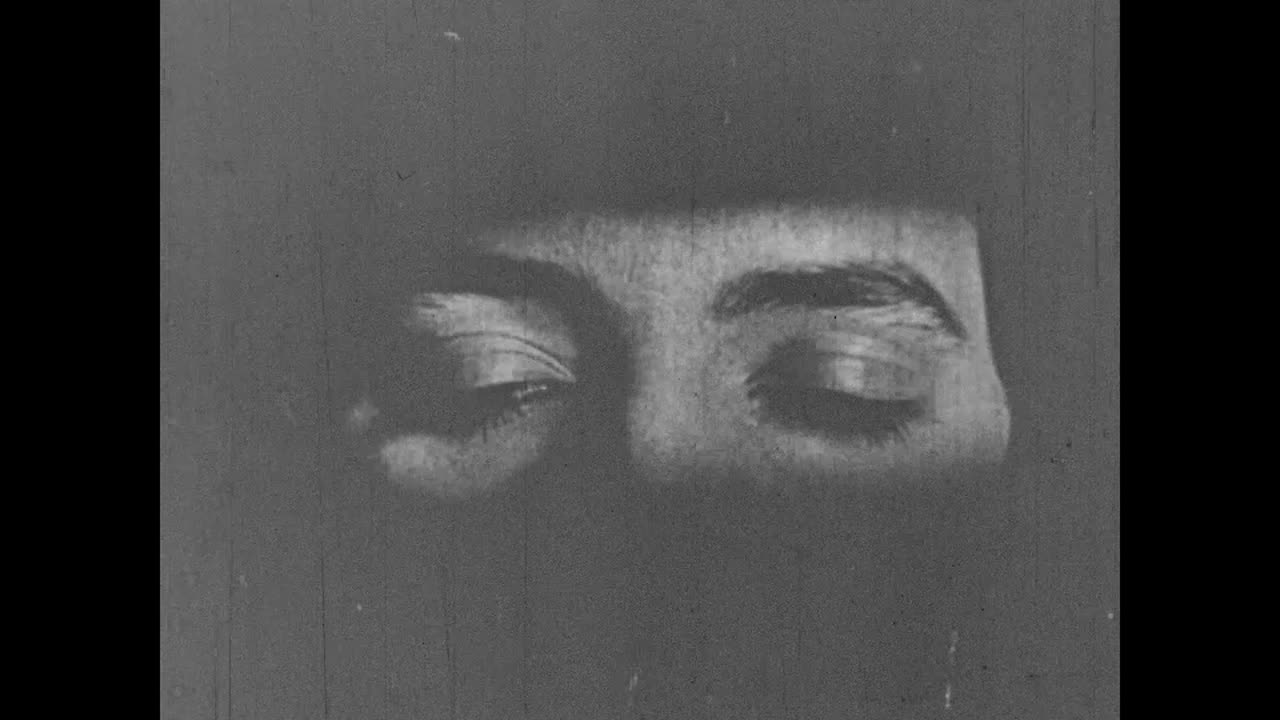 Eyesight Essentials: De Vry 1929