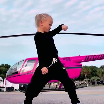 Unstoppable Energy! 💃🔥 VIRAL DANCE MOMENT!