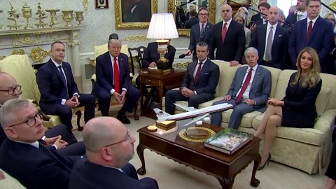 Trump urges Republicans to vote to release Epstein files