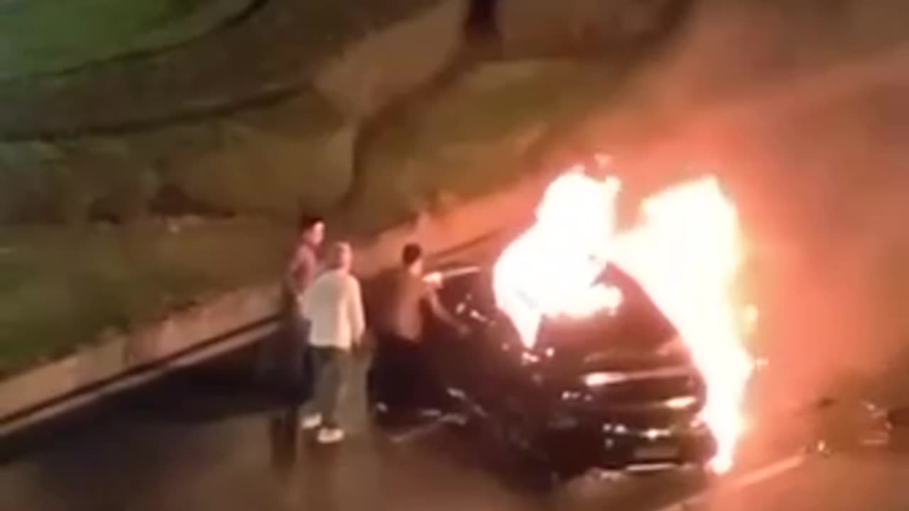 Luxury Chinese EV Electronicly Entombs Driver Inside Burning Vehicle in China