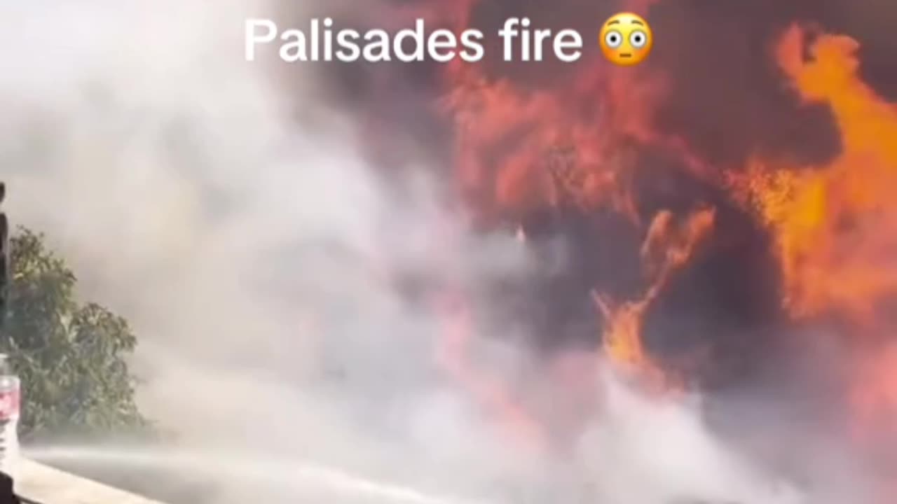 CAPTURING A FIRE IN PALISADES SAN FRANCISCO LOS ANGELES CALIFORNIA