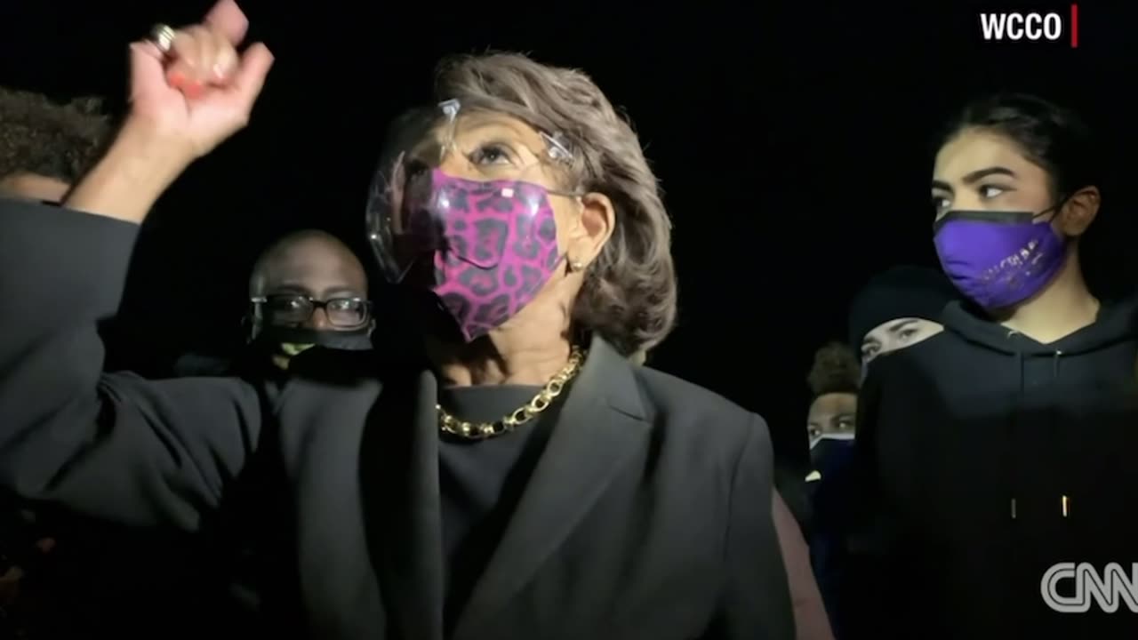 Maxine Waters calls for violence from BLM Protesters