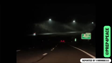 ENTIRE CITY - FREAKY FLASHING LIGHTS!!
