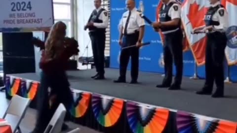 New York police enjoying a Drag Queen show