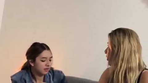 Una adivinanza simple, pero ‘ilógica’ para una joven