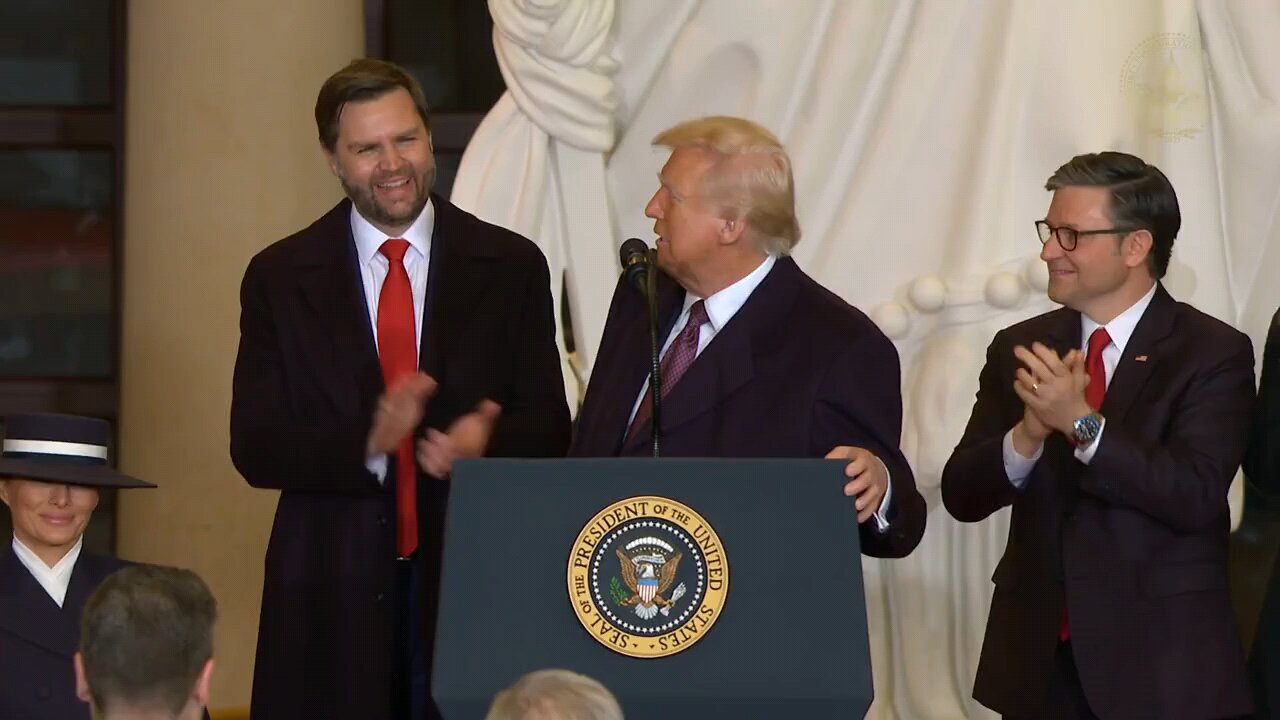 LIVE: President Donald Trump in Sanford, FL #Florida Text VOTE to 88022