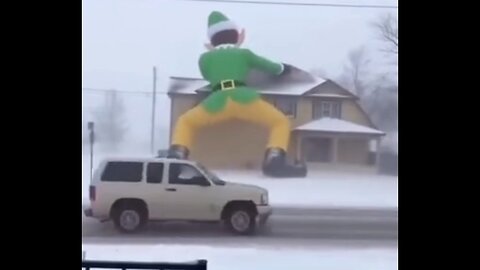 Elf getting freaky 😂😂😂