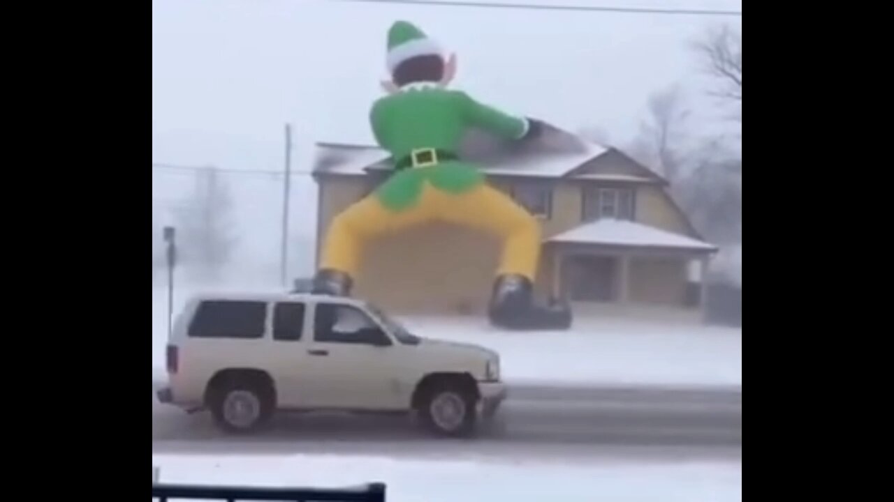 Elf getting freaky 😂😂😂