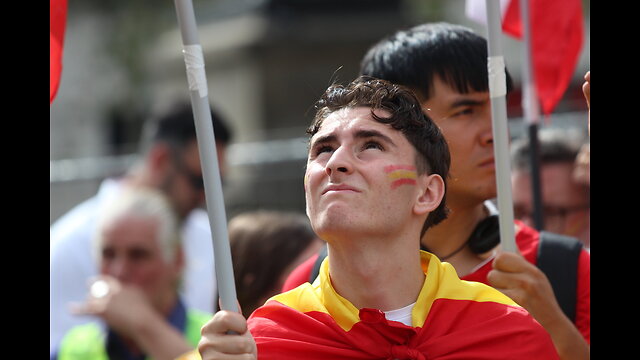 Manifestación del Día de la Hispanidad 2025 en Barcelona (Cataluña)