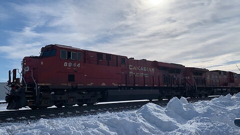 2 Canadian Pacific Trains Head East