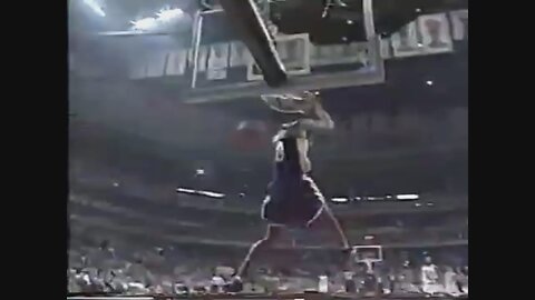 Kobe Bryant 21 Points 5 Ast 5 Stl @ Bulls, 1999-2000.