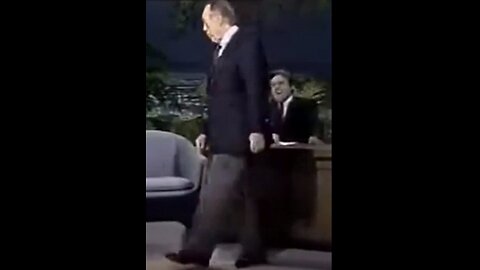 Anthony Quinn funny walk #anthonyquinn #jayleno #zorba