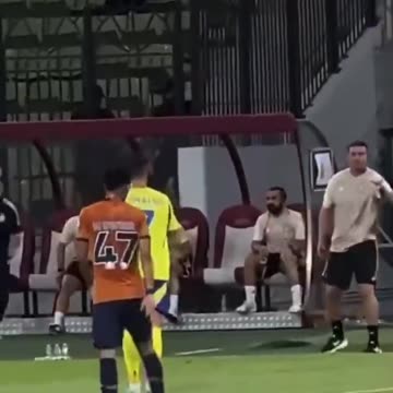 Cristiano doing Cristiano things.