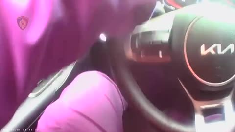 Momenti Kur Imer Krrashi i ikën Policisë