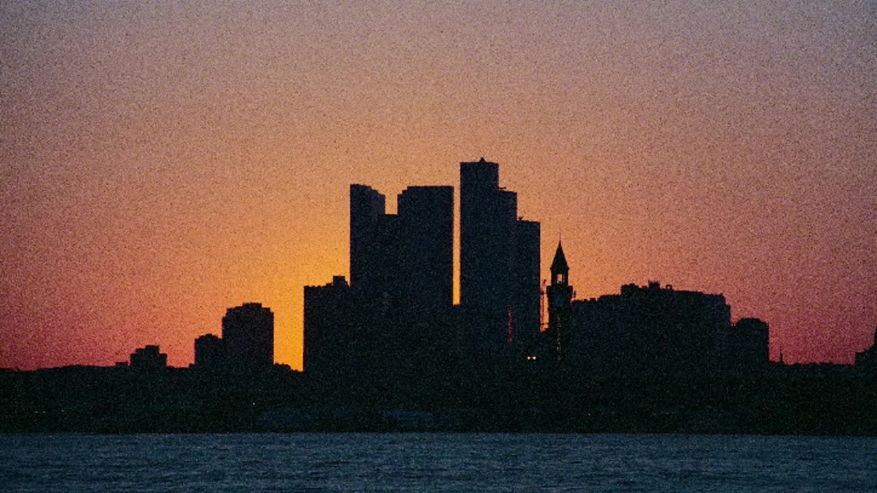 Creepy [instrumental]