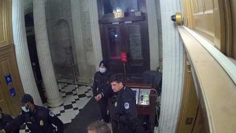 0216USCS02UpperSenateDoorInterior_2021-01-06_19h20min03s087ms.mp4