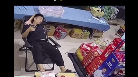Bro really pulled the hand prank on himself