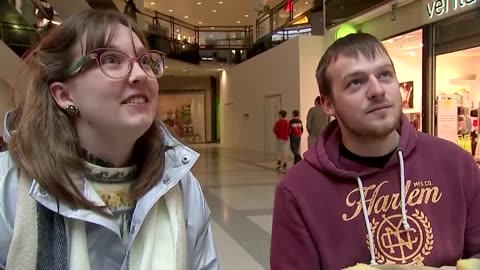 Scientists create "Larva fat" to replace butter.