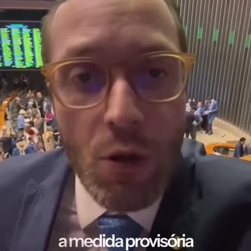 Deputado Filipe Barros comemora a derrubada da MP de Lula que iria cobrar mais impostos do povo