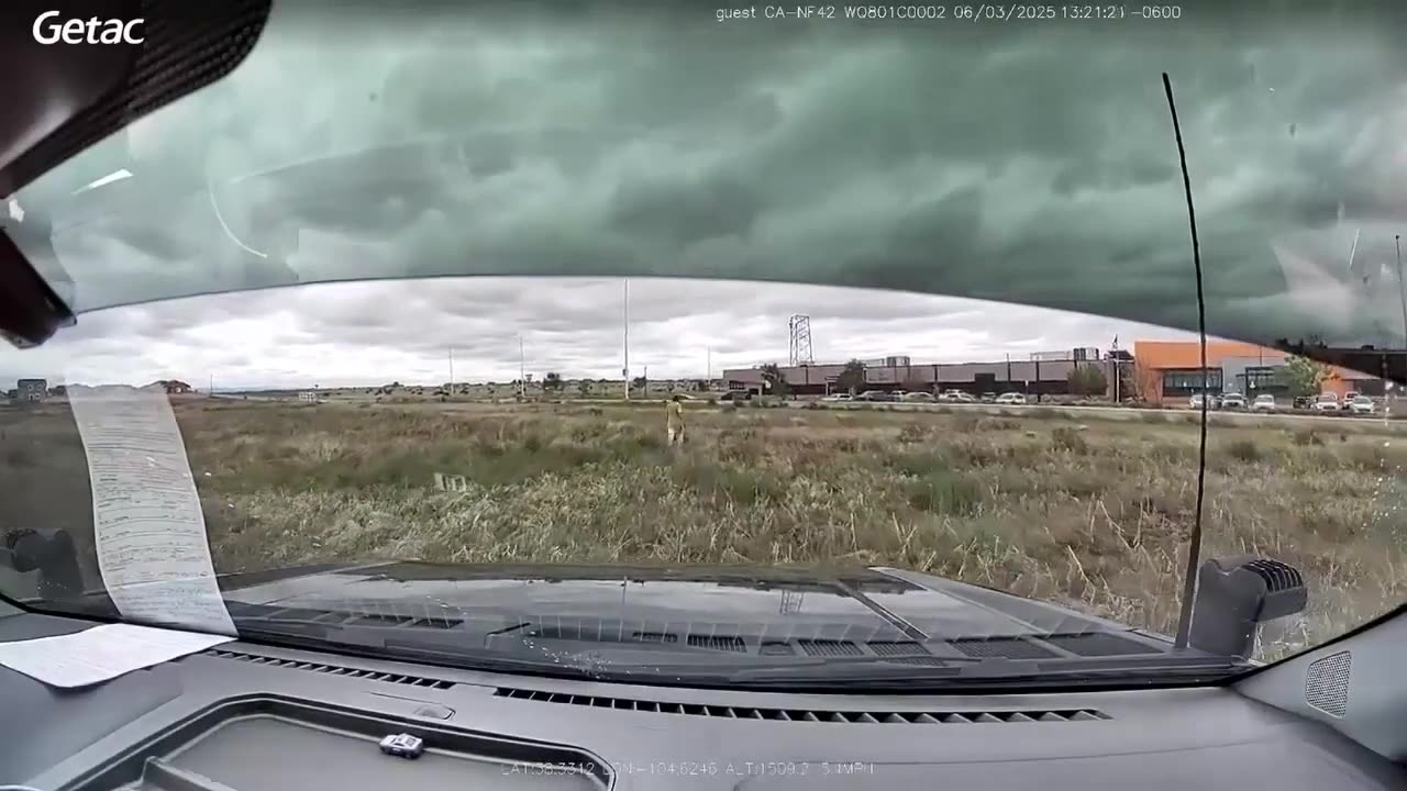 Shoplifter during chase