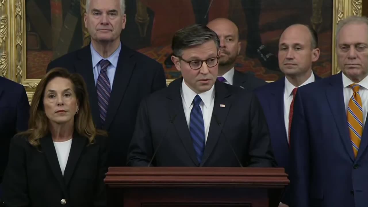 Mike Johnson Gives Dems Ominous Warning In New Update On Government Shutdown