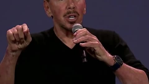 Jewish Billionaire Larry Ellison trying to SELL his dystopian AI, Surveillance, & Drones Future World