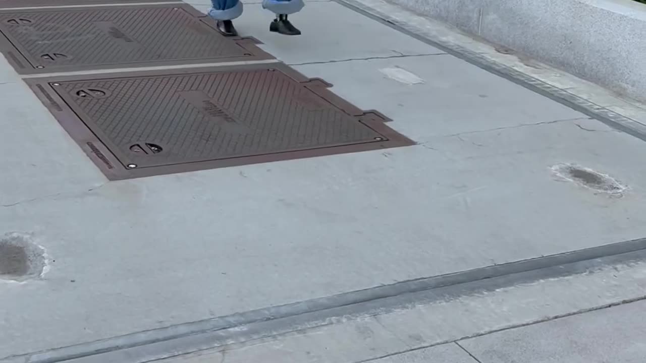 Robot Spotted Running in San Francisco