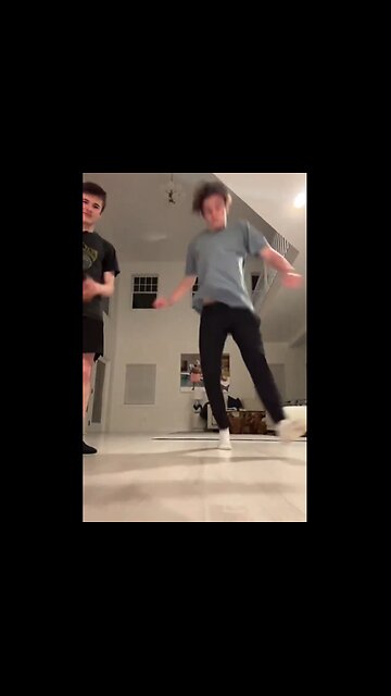 In case anyone is curious why “straight white dudes for Harris” didn’t work!!