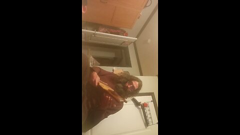 Ragnar playing his new harp