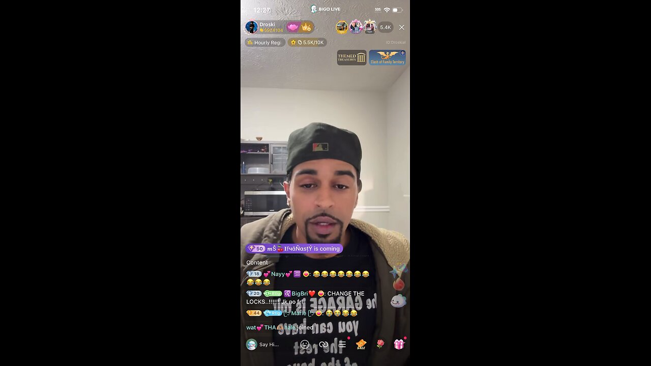 Droski done bleached and soaked 21 stuff and don’t want her back in his crib 👀 is he a coochie