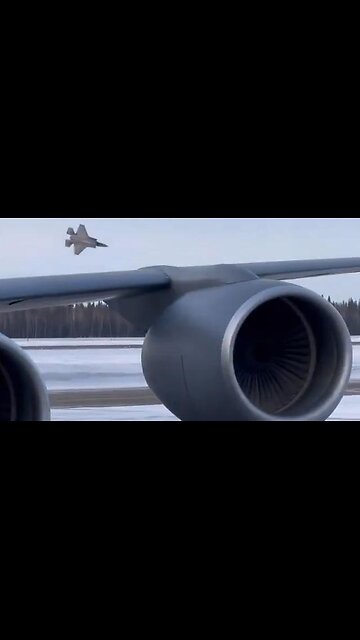 BREAKING: An F-35 fighter jet crashed at Eielson Air Force Base in Alaska, with the pilot surviving.